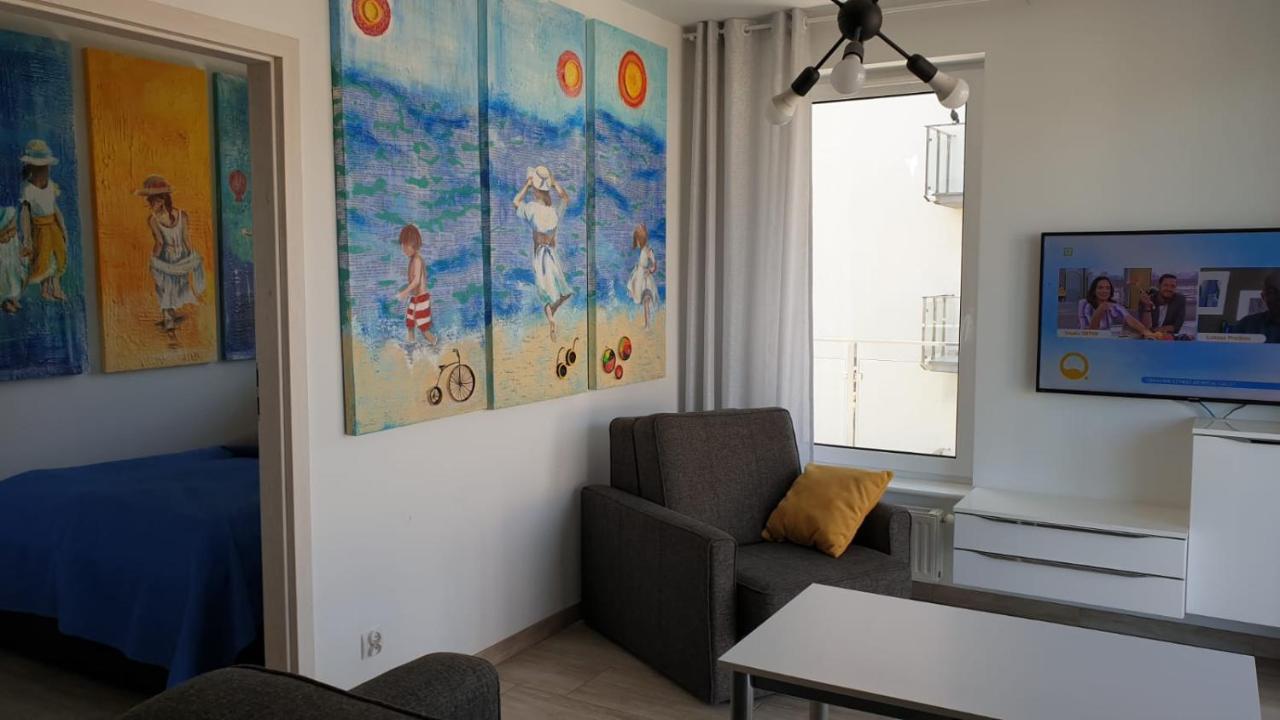 Impresja 42 Apartament Z Garazem Kolobřeh Exteriér fotografie