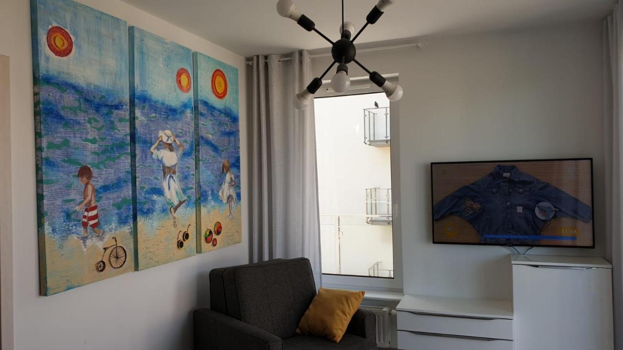 Impresja 42 Apartament Z Garazem Kolobřeh Exteriér fotografie