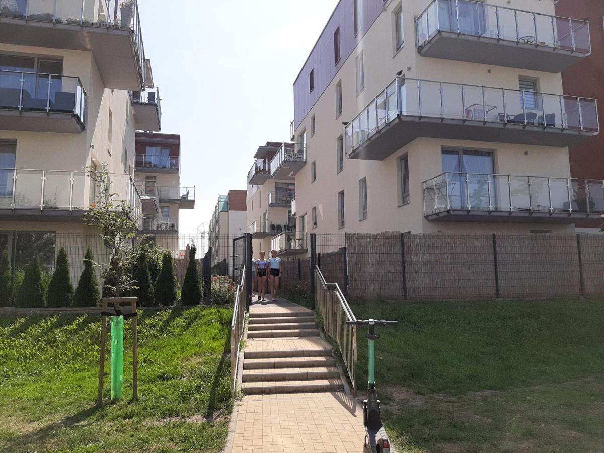 Impresja 42 Apartament Z Garazem Kolobřeh Exteriér fotografie