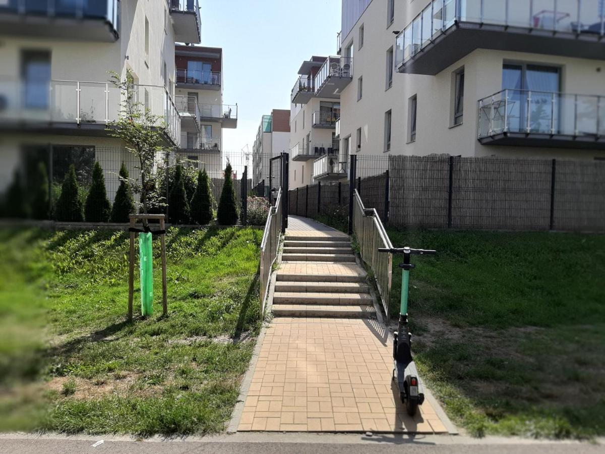 Impresja 42 Apartament Z Garazem Kolobřeh Exteriér fotografie
