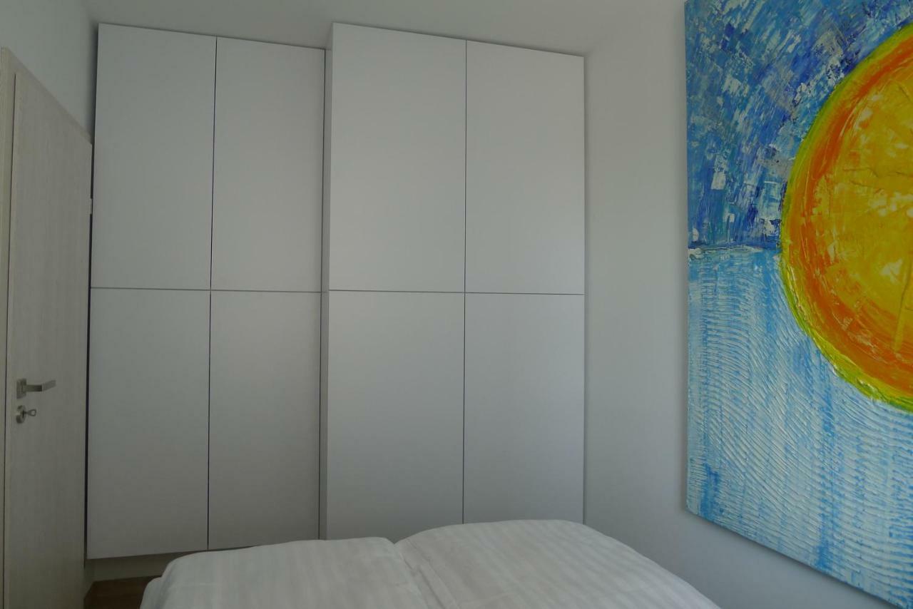 Impresja 42 Apartament Z Garazem Kolobřeh Exteriér fotografie