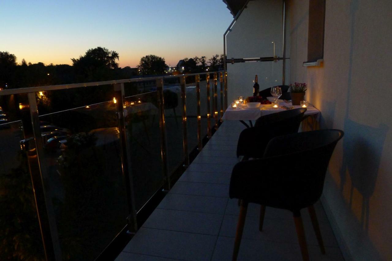 Impresja 42 Apartament Z Garazem Kolobřeh Exteriér fotografie