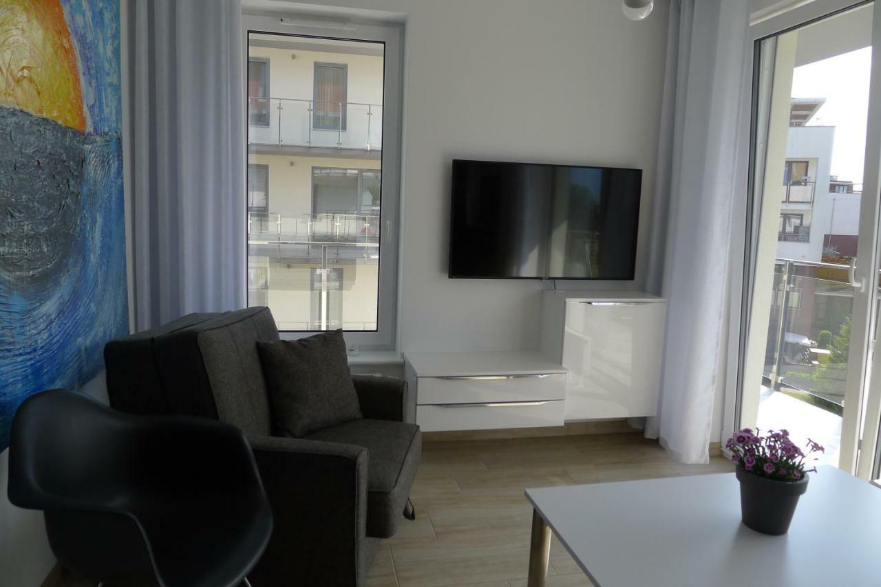 Impresja 42 Apartament Z Garazem Kolobřeh Exteriér fotografie